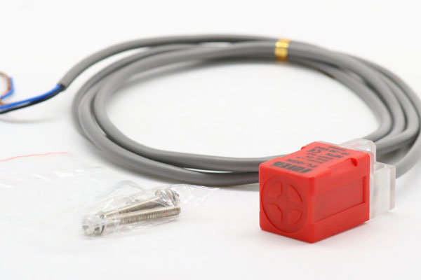 廣告雕刻機(jī)限位開關(guān) 廣告雕刻機(jī)限位開關(guān)