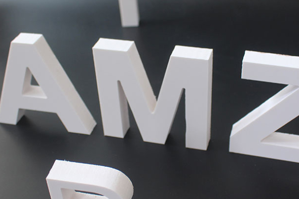 雕刻機(jī)加工pvc字 雕刻機(jī)加工pvc字