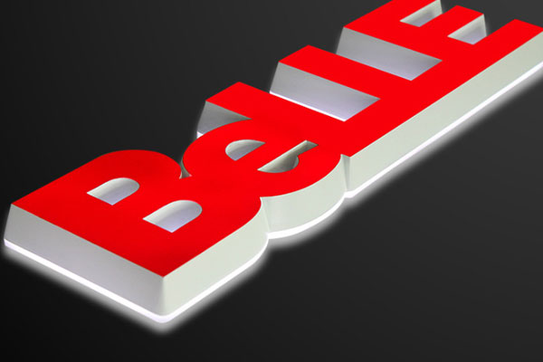 廣告雕刻機切割的發光字 廣告雕刻機切割的發光字