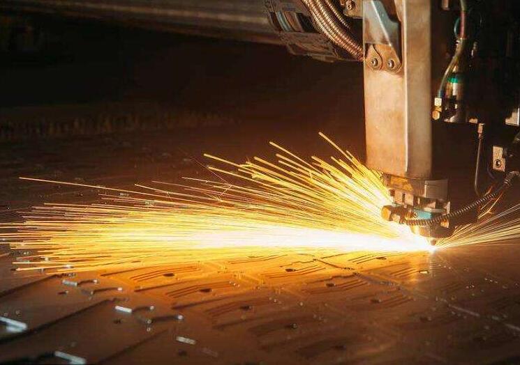 激光頭加工中 激光頭加工中