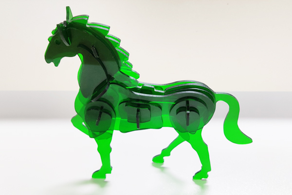 亞克力綠馬 亞克力綠馬