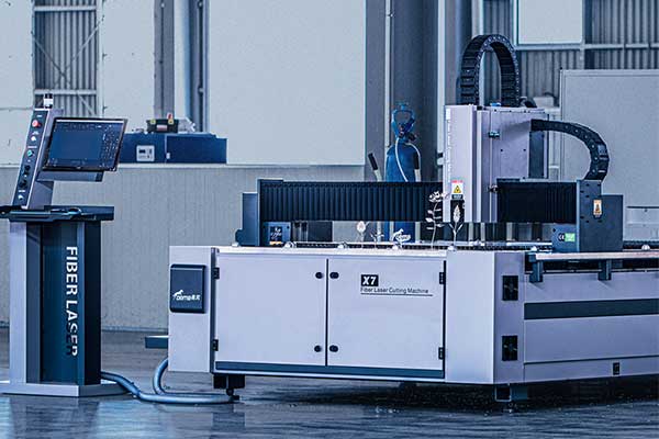 得馬X7工業光纖激光切割機 得馬X7工業光纖激光切割機