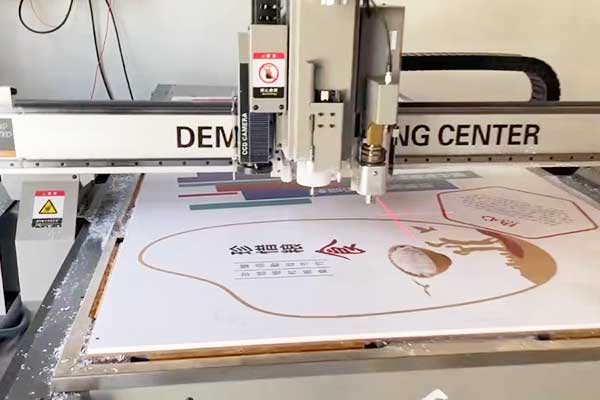 得馬Z3高速巡邊雕刻機 得馬Z3高速巡邊雕刻機