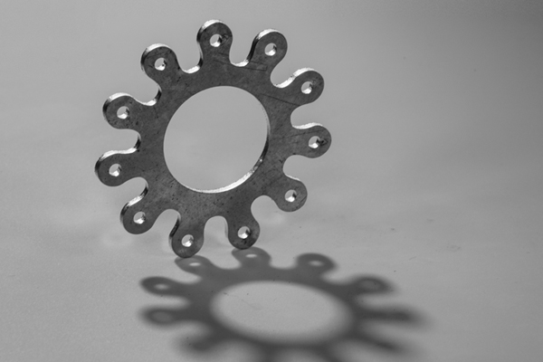 得馬激光切割機(jī)切割的金屬  得馬激光切割機(jī)切割的金屬