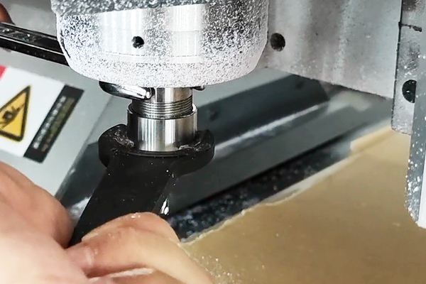 得馬廣告字雕刻機 得馬廣告字雕刻機