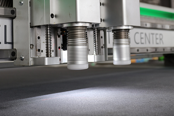 得馬高速裁切機F11 得馬高速裁切機F11